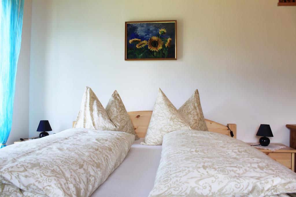 Apartmentshaus Dual -1 Presseggersee Oda fotoğraf