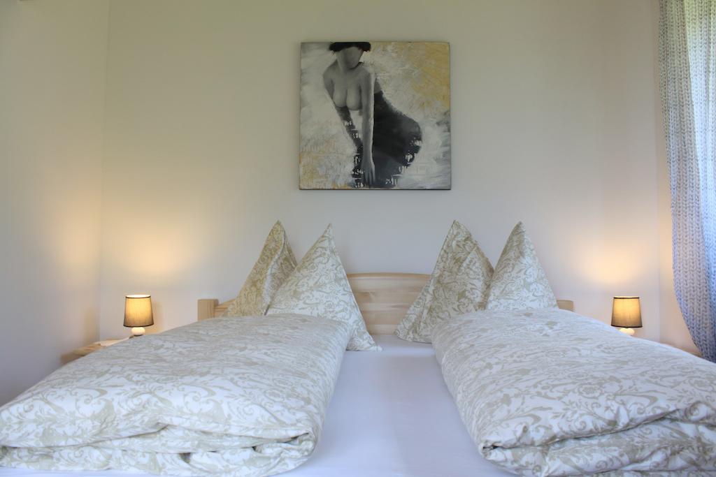 Apartmentshaus Dual -1 Presseggersee Oda fotoğraf